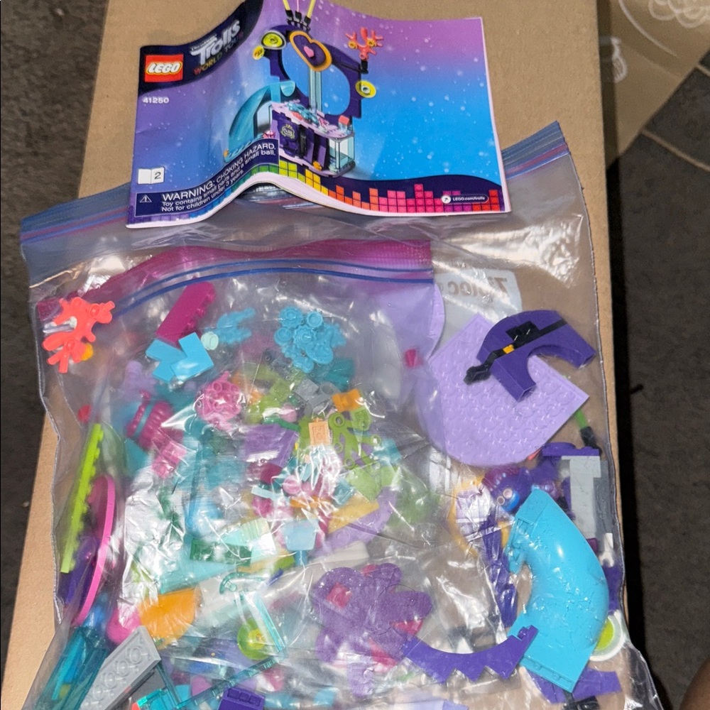 Trolls World Tour Lego Set Purple, Pink, Teal & Blue Mixed Build Pieces